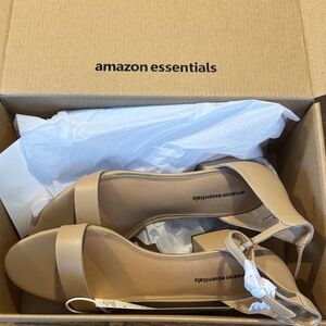 Amazon Essentials Women's Beige Heels